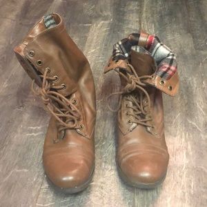 Lightly worn lace up boots